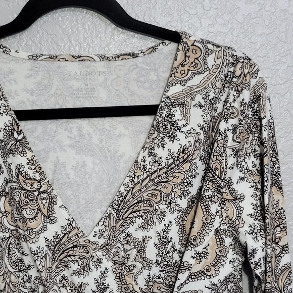 3/4 Sleeve Surplice V-Neck Blouse Size - M - Picture 7 of 11